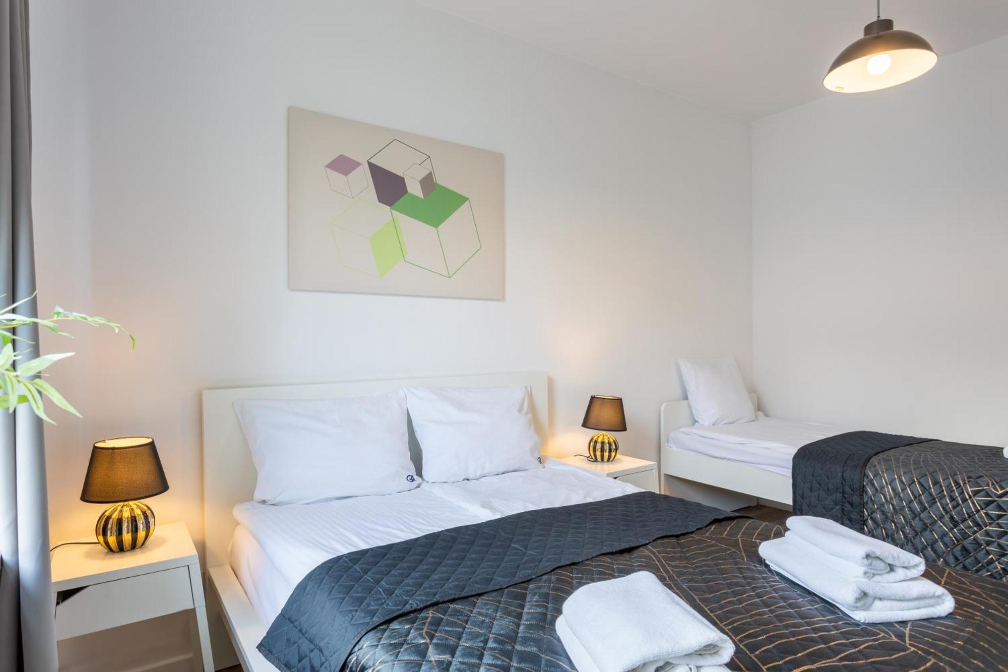 Golden Apartments Warsaw - Big And Bright Stylish Apartments - City Center - Pereca Exterior foto