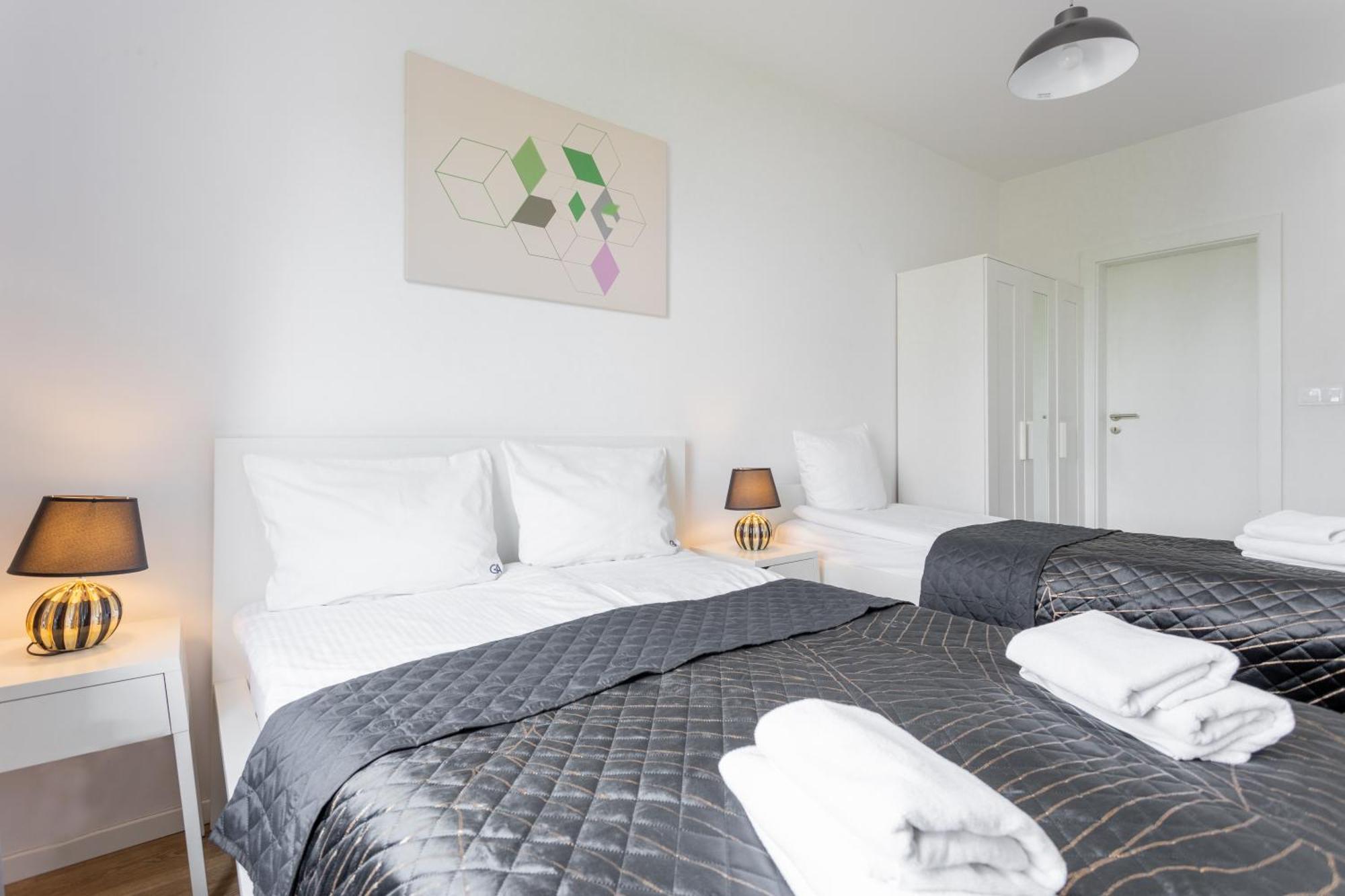 Golden Apartments Warsaw - Big And Bright Stylish Apartments - City Center - Pereca Exterior foto
